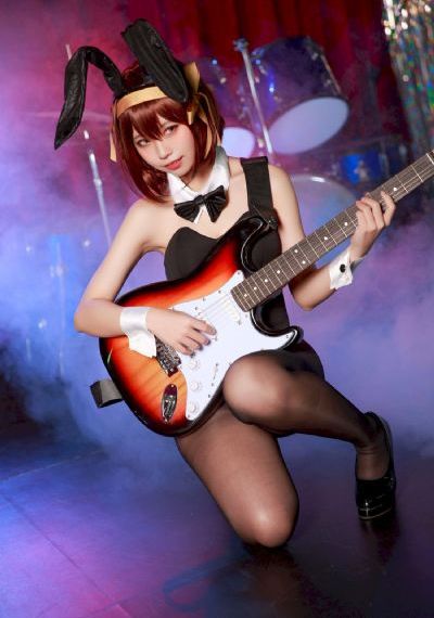 欧美肌肉男头像黑白_BD韩语超清免费观看
